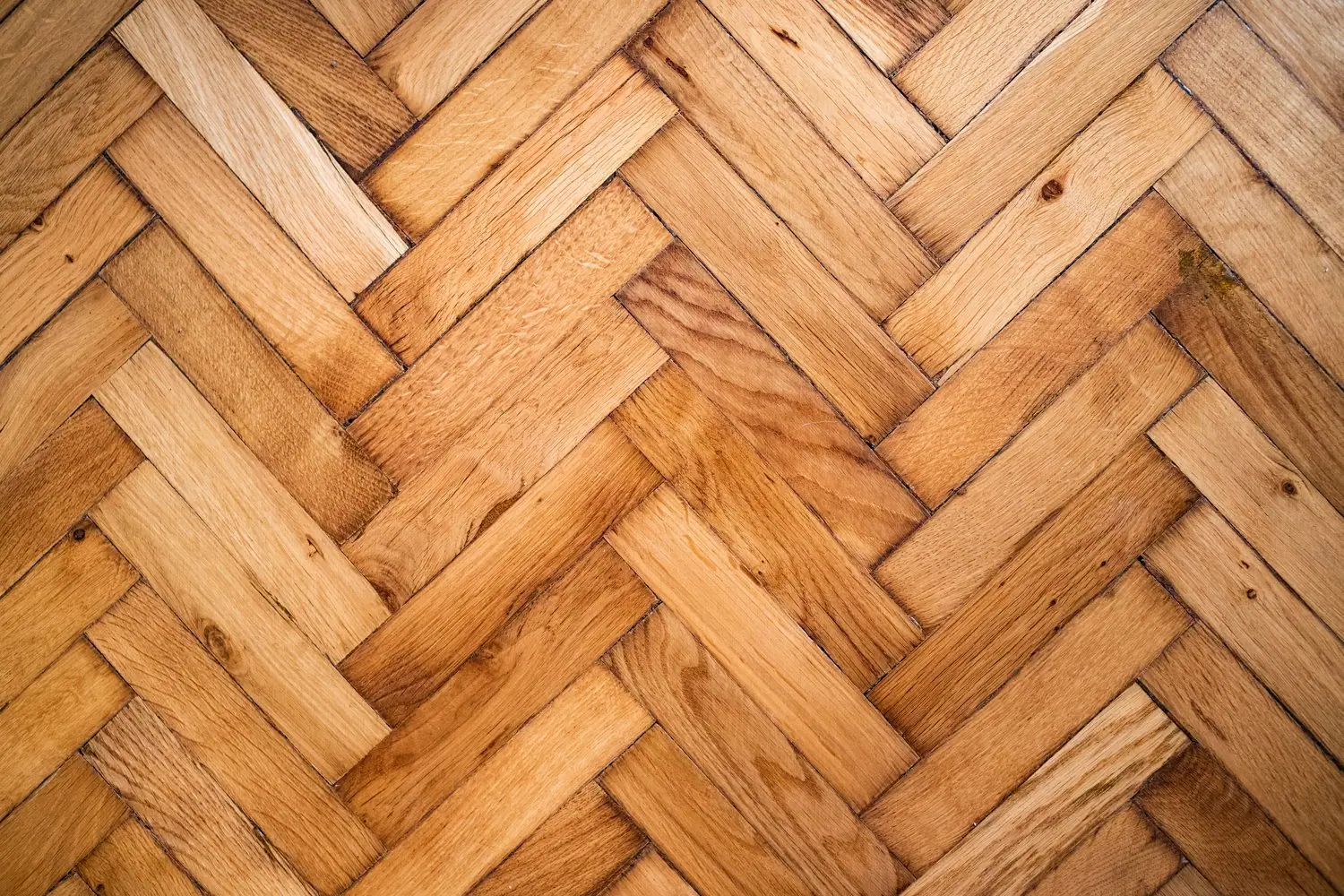 Czym się różni parkiet od deski barlineckiej